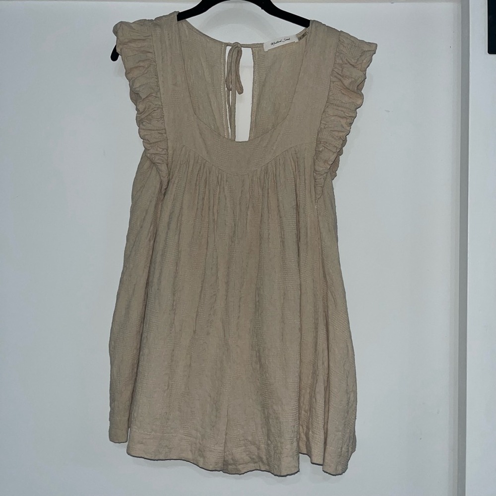 Women's Mustard Seed Beige Ruffle Sleeve Romper Size S